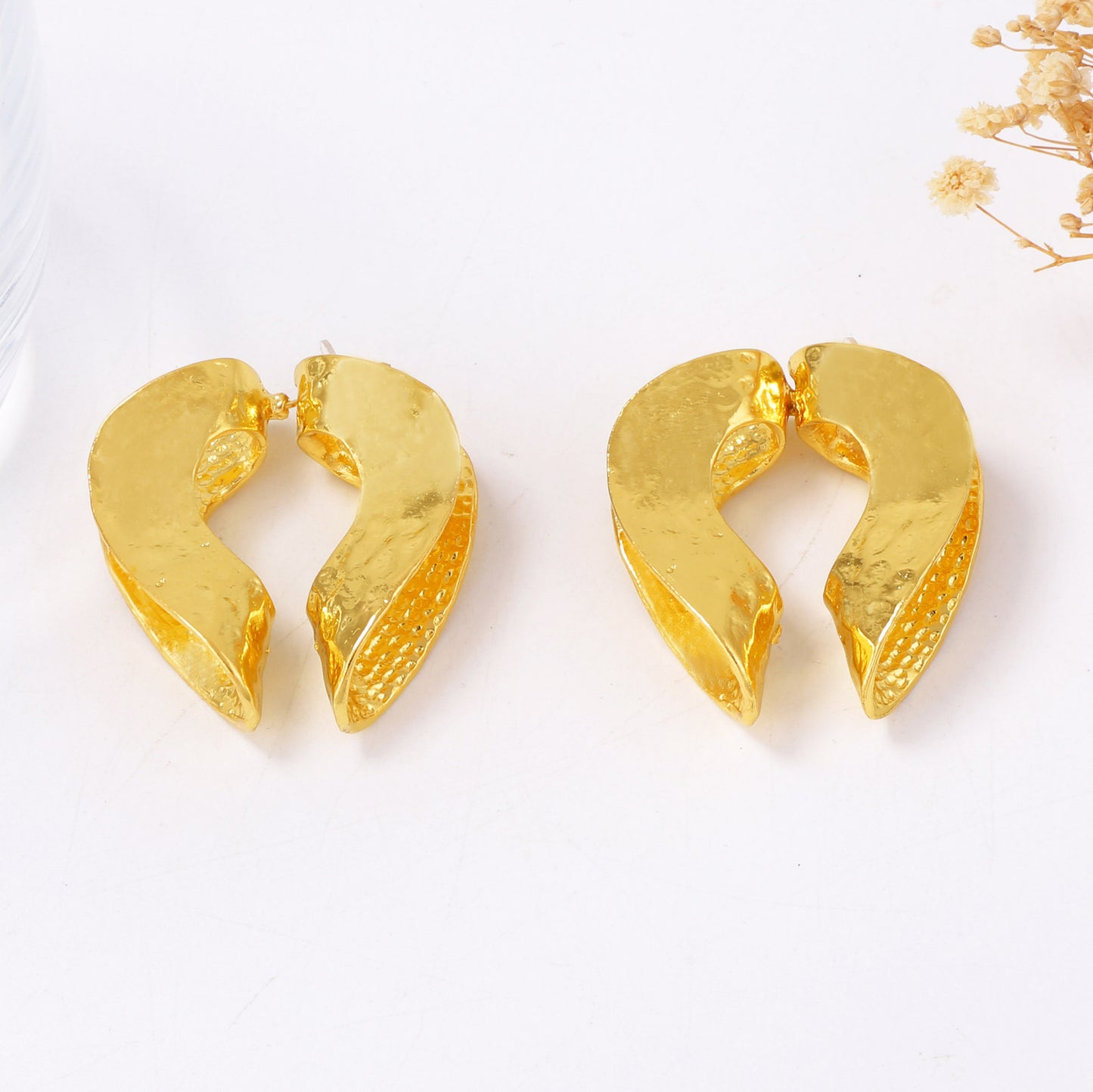 Elegant Piece for Every Occasion