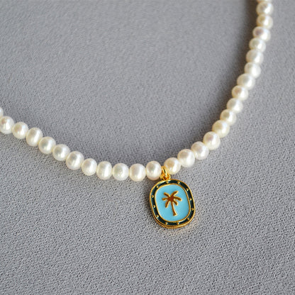 Romantic Pearl Necklace for Special Moments