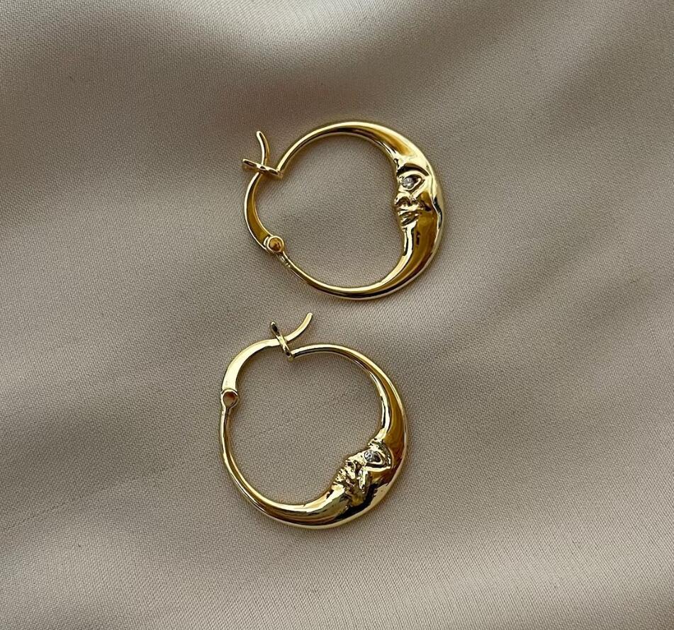 Classic Earring with Timeless Appeal