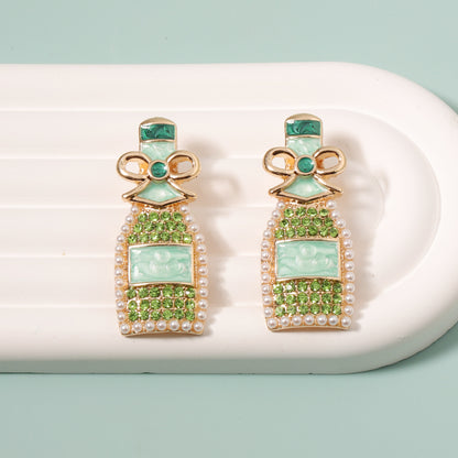 Charming Pearl Earring for Any Occasion