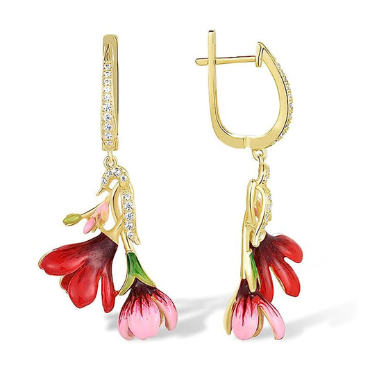 Charming Gold Earring for Any Occasion