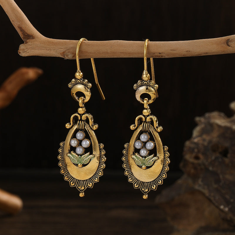 Beautiful Earring with Unique Style