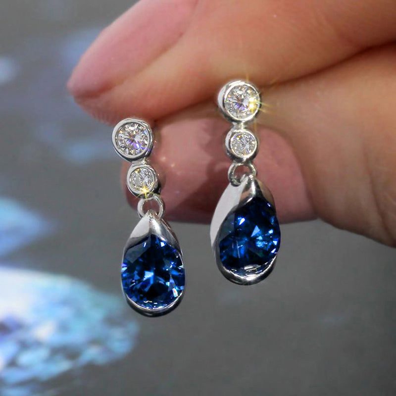 Romantic Earring for Special Moments