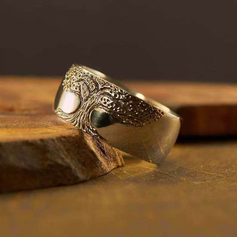 Romantic Ring for Special Moments
