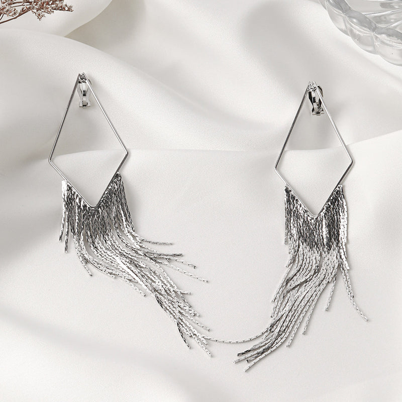 Classic Earring with Timeless Appeal