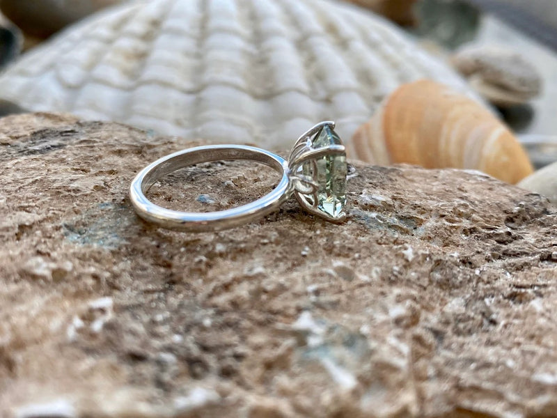 Stunning Ring for Daily Wear