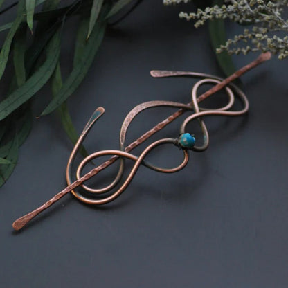 Charming Piece for Any Occasion
