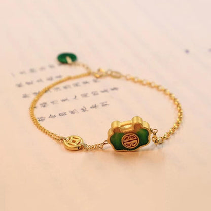 Beautiful Bracelet with Unique Style