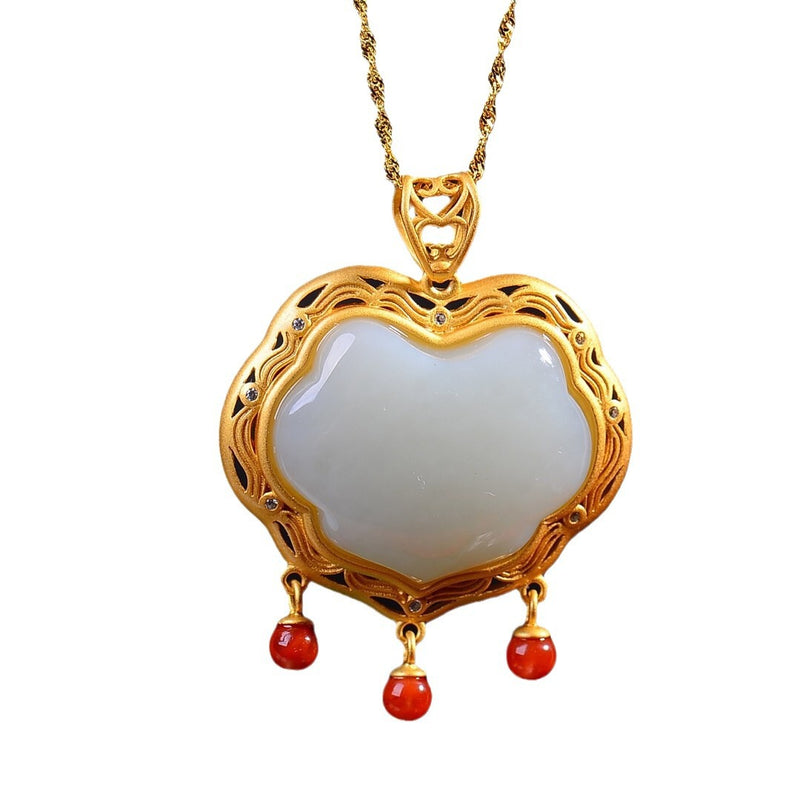Classic Necklace with Timeless Appeal