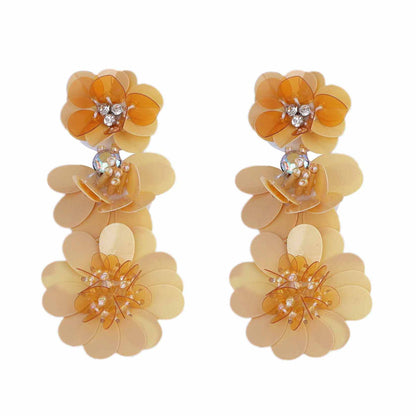 Classic Earring with Timeless Appeal