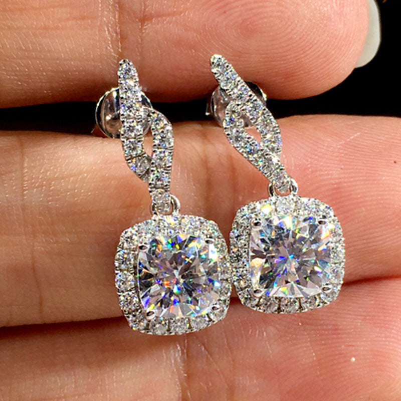 Stunning Earring for Daily Wear