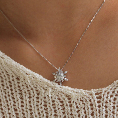 Stunning Necklace for Daily Wear