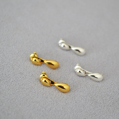 Romantic Gold Earring for Special Moments