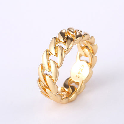 Romantic Chain for Special Moments