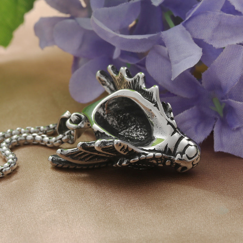 Elegant Pendant for Every Occasion