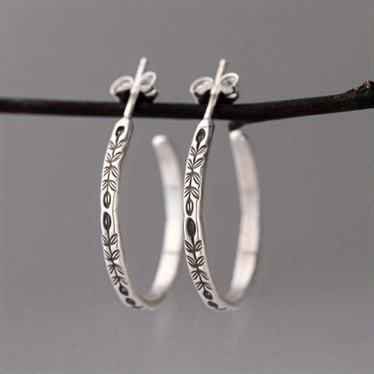 Charming Piece for Any Occasion
