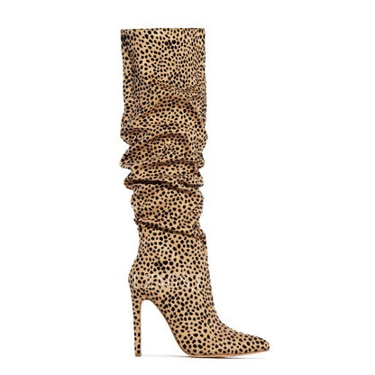 Graceful Orthopedic Boots for Modern Look