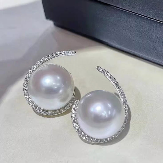 Stunning Pearl Earring for Daily Wear