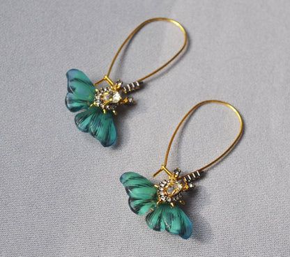 Elegant Gold Earring for Every Occasion
