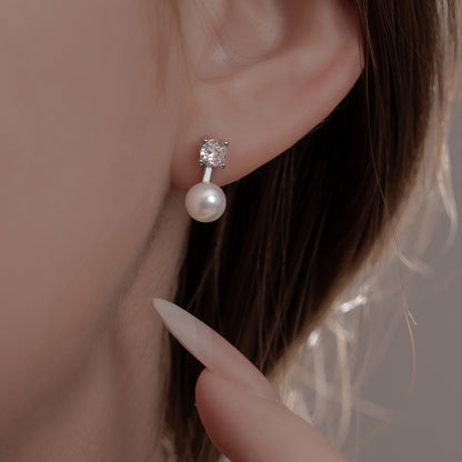 Stunning Pearl Earring for Daily Wear