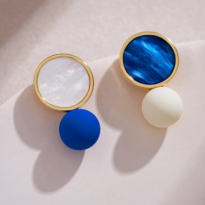 Classic Earring with Timeless Appeal