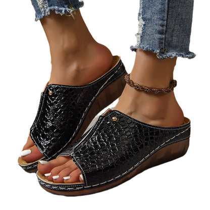 Chic Orthopedic Sandals with Unique Design