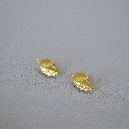 Vintage Handmade Gold Earring