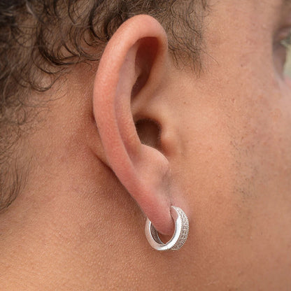 Charming Earring for Any Occasion