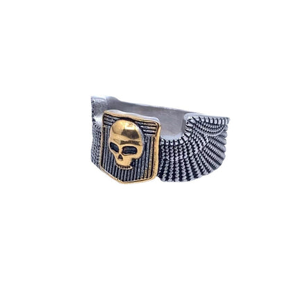 Classic Ring with Timeless Appeal