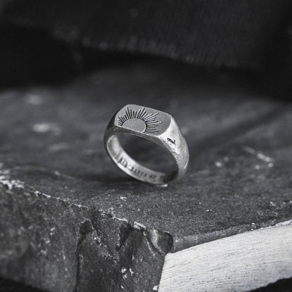 Elegant Silver Ring for Every Occasion