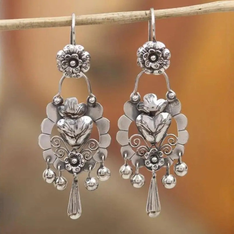 Romantic Earring for Special Moments
