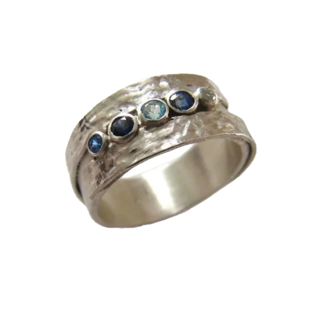 Classic Ring with Timeless Appeal