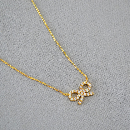 Classic Gold Necklace with Timeless Appeal
