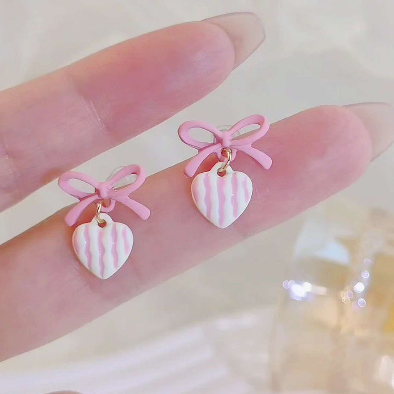 Charming Earring for Any Occasion