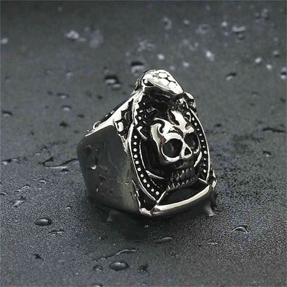 Charming Ring for Any Occasion