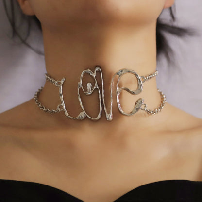 Romantic Chain for Special Moments