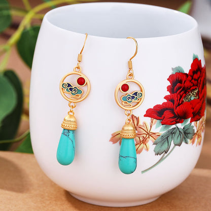 Stunning Gold Earring for Daily Wear