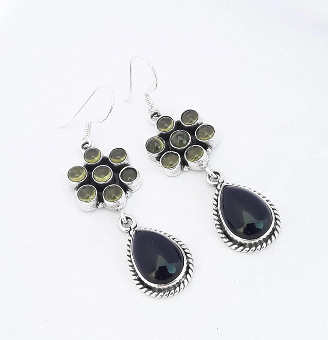 Vintage Handmade Earring