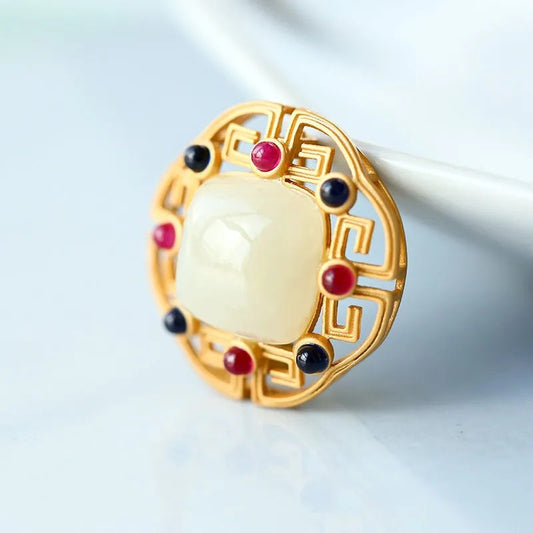 Charming Piece for Any Occasion