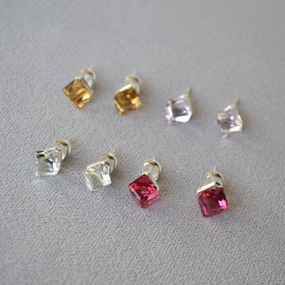 Stunning Silver Earring for Daily Wear