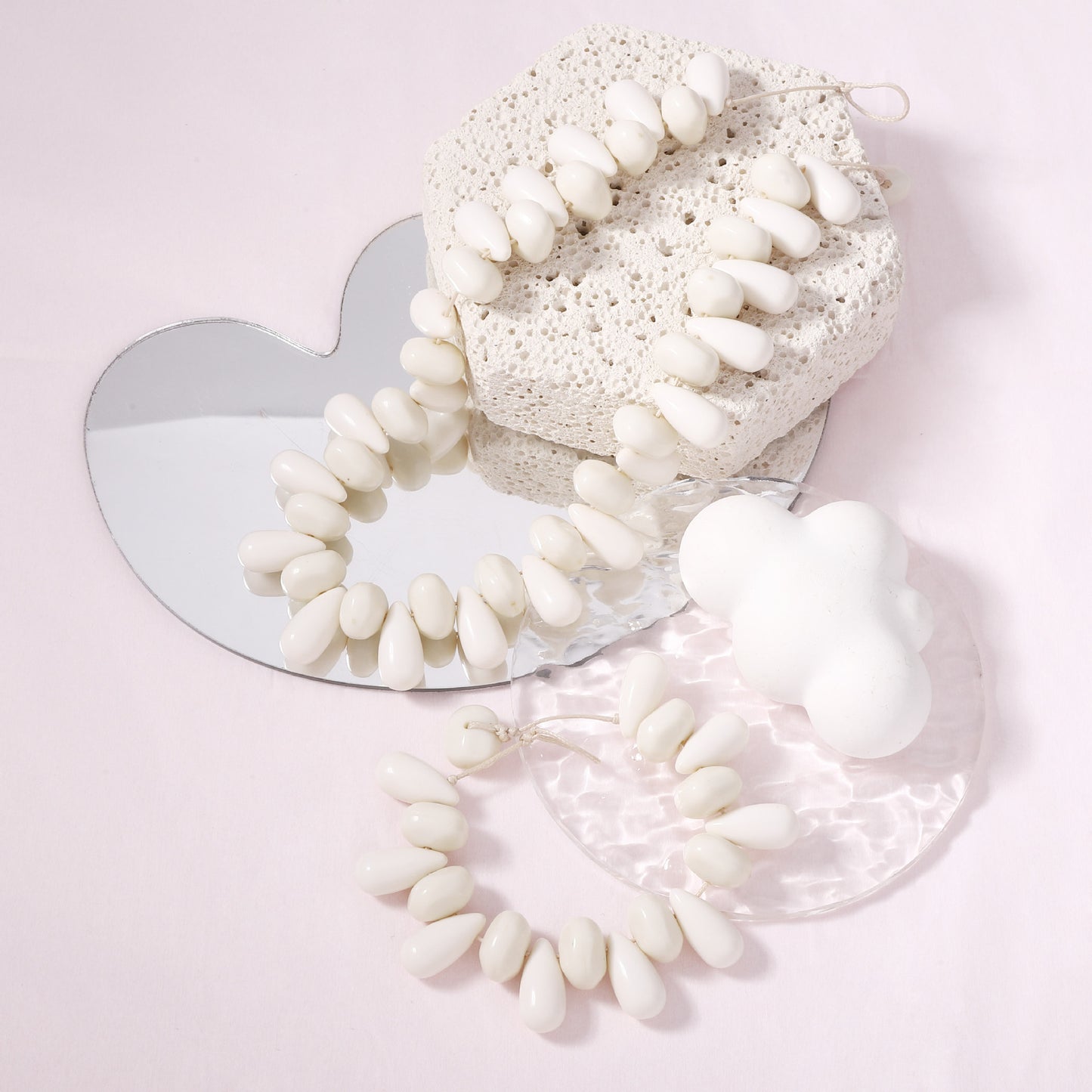 Beautiful Set with Unique Style