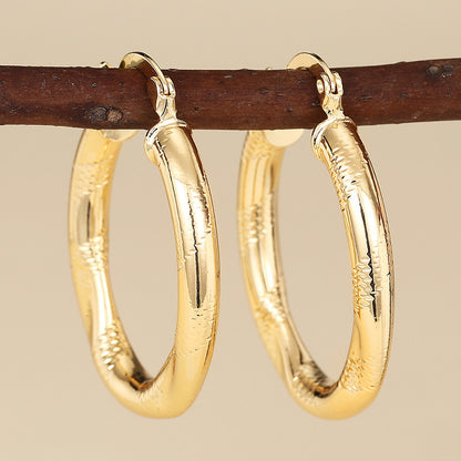 Classic Earring with Timeless Appeal