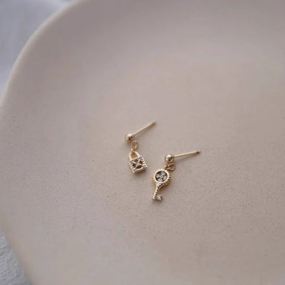 Stunning Earring for Daily Wear