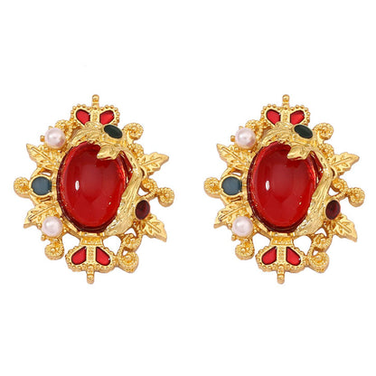 Classic Earring with Timeless Appeal