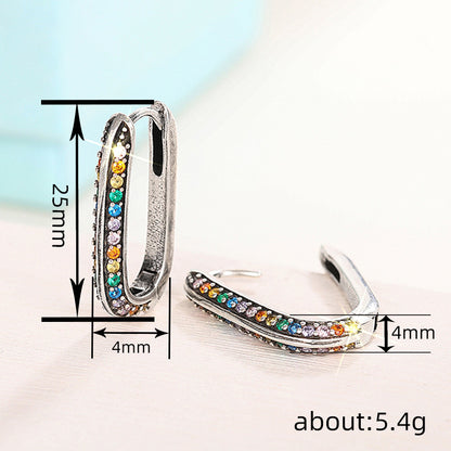 Charming Earring for Any Occasion