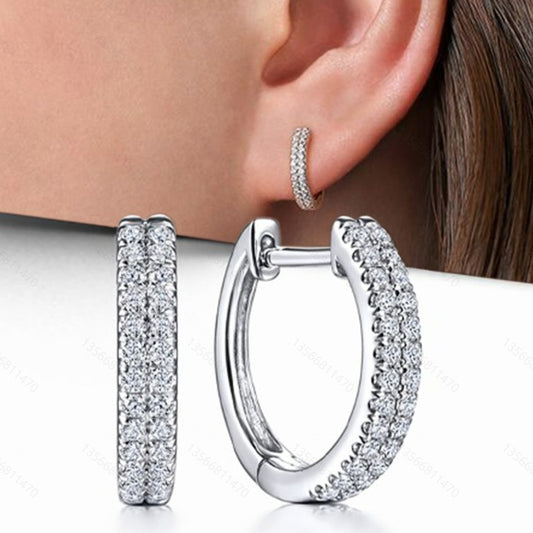 Charming Earring for Any Occasion