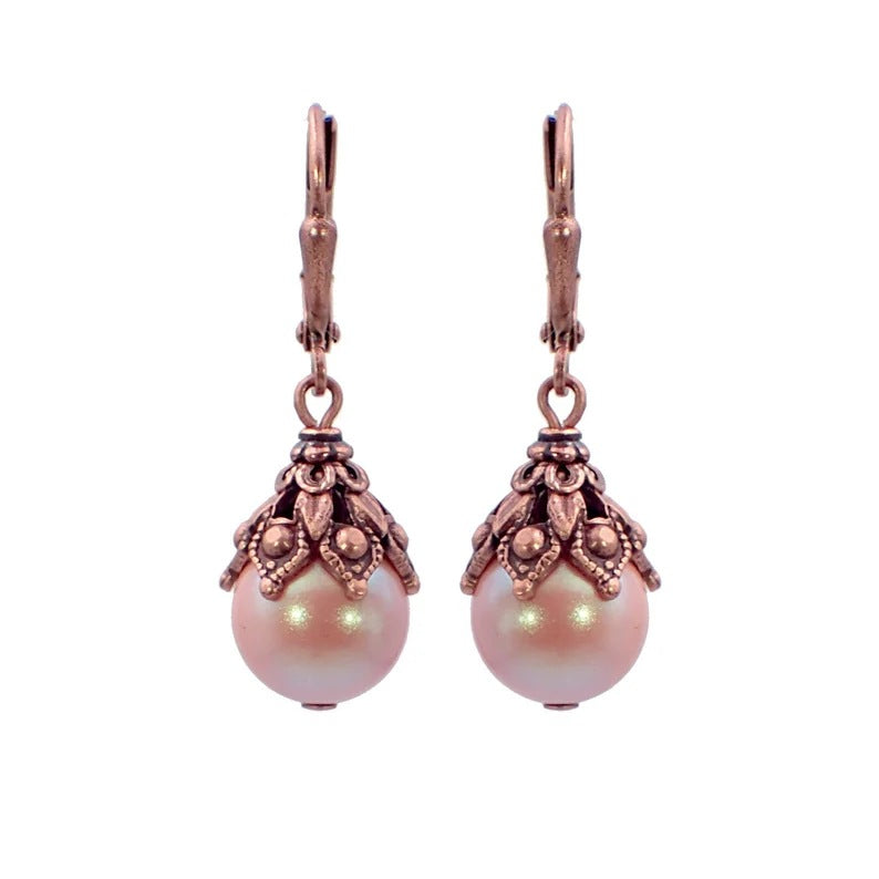 Classic Pearl Earring with Timeless Appeal