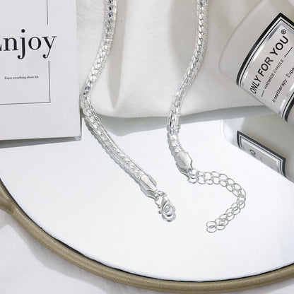 Stunning Necklace for Daily Wear