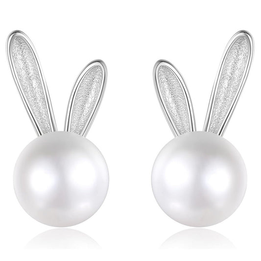 Delicate Artisan Pearl Necklace