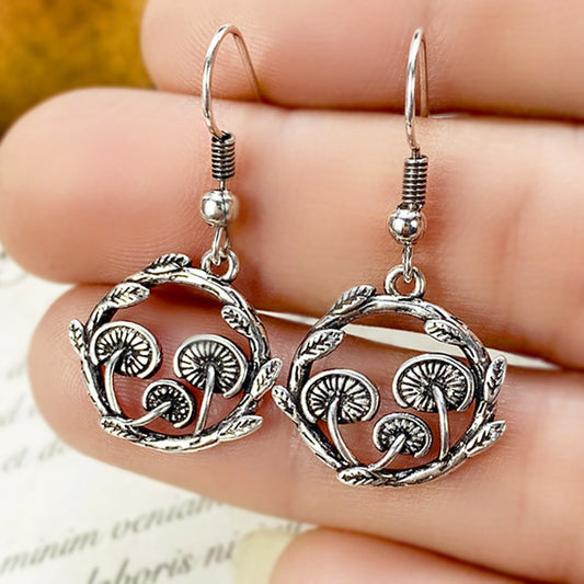 Charming Earring for Any Occasion